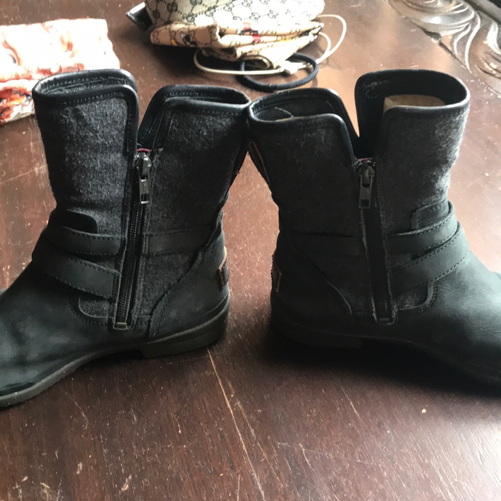 Ugg Flash$49 - image 5